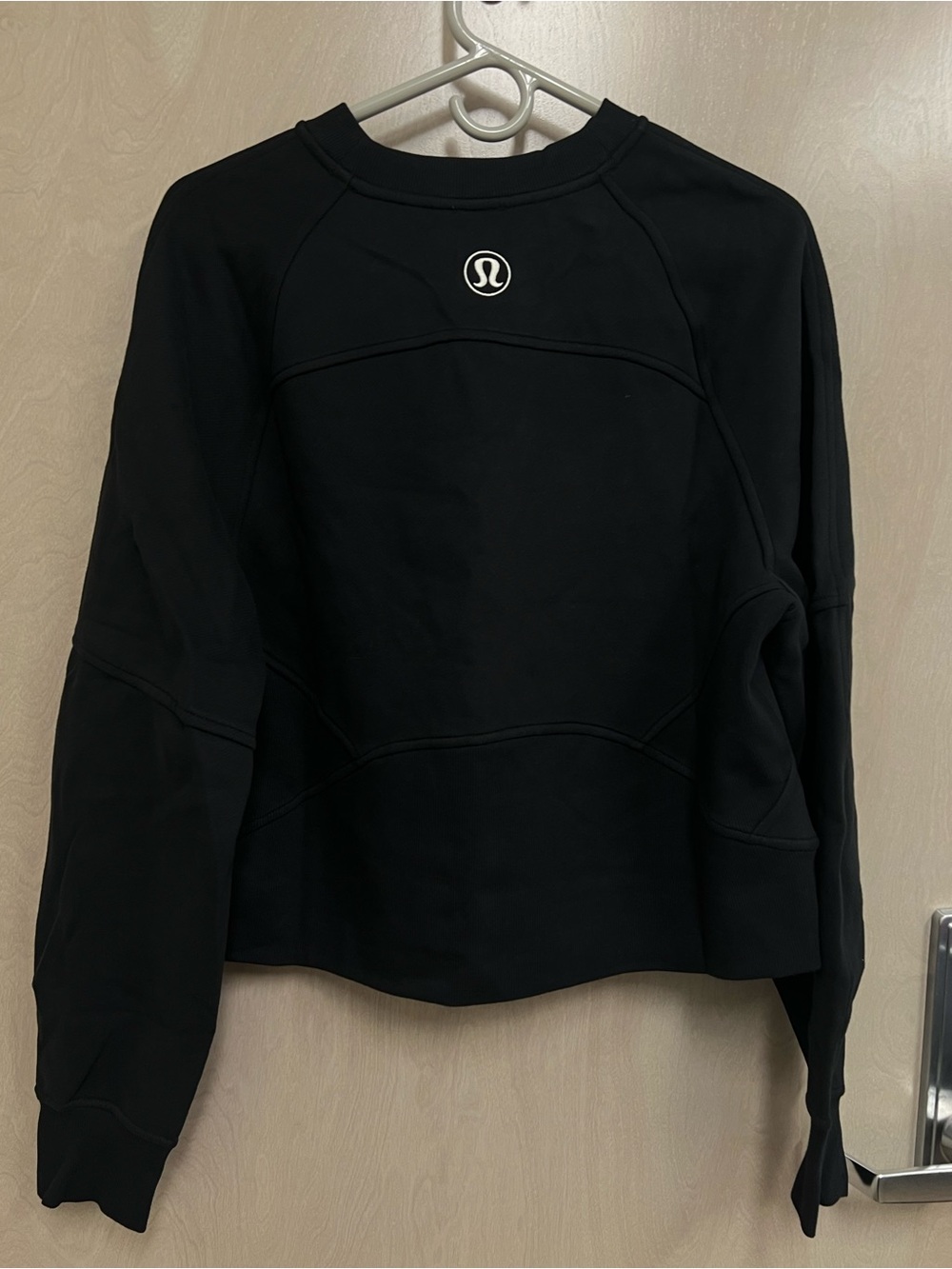 Lululemon Scuba Oversized Pullover Wordmark Black Light Ivory M/L - Picture 4 of 5
